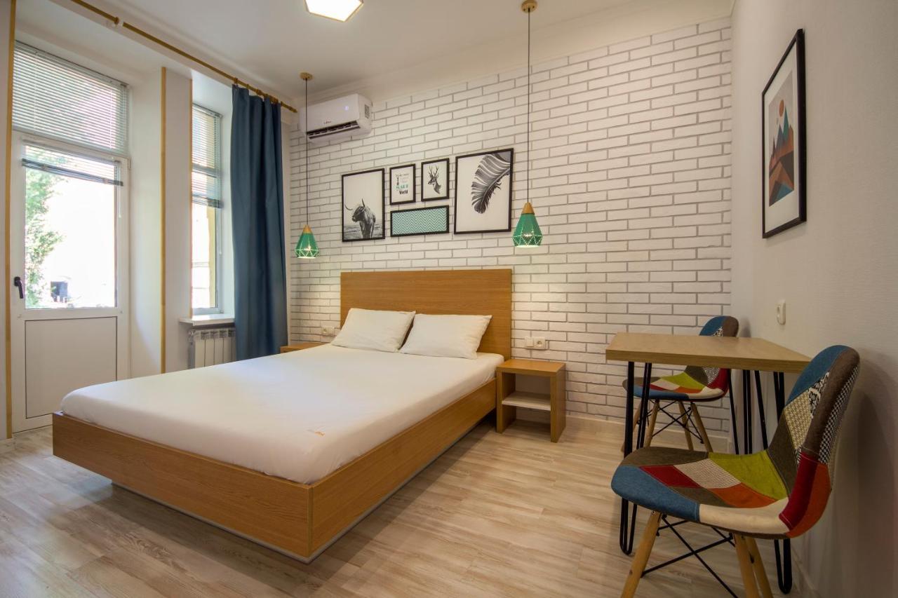 Design Ploshcha Ukrainskykh Heroiv Area كييف