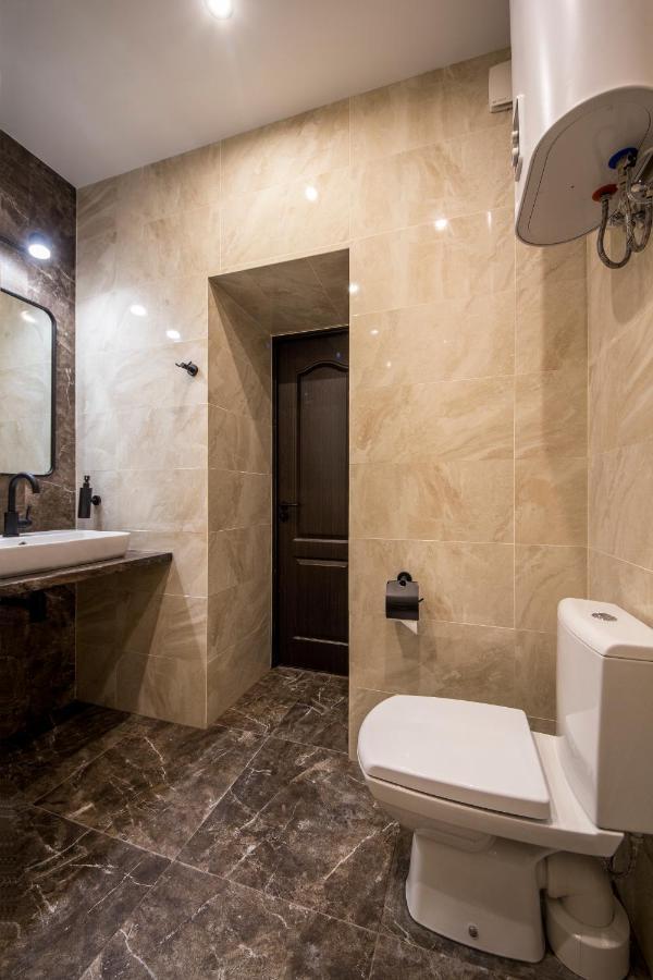 Design Ploshcha Ukrainskykh Heroiv Area * كييف
